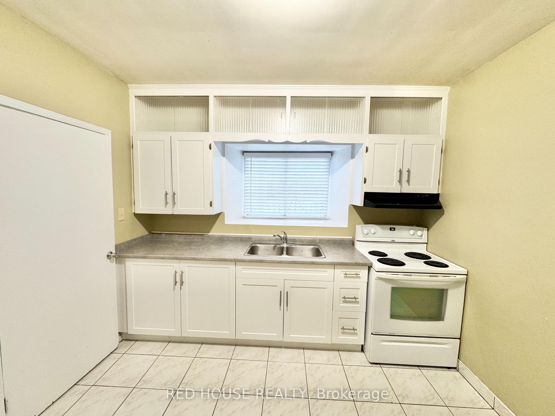 Photo 3 of Unit 3, 55 John Street, Thorold, Thorold Downtown — HOMEH