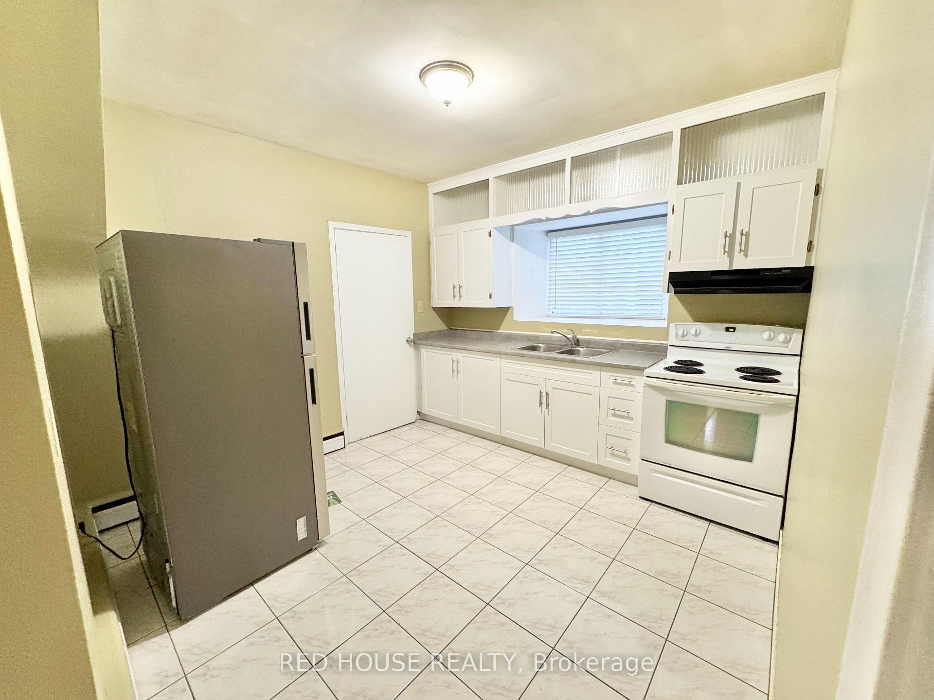 Photo 4 of Unit 3, 55 John Street, Thorold, Thorold Downtown — HOMEH