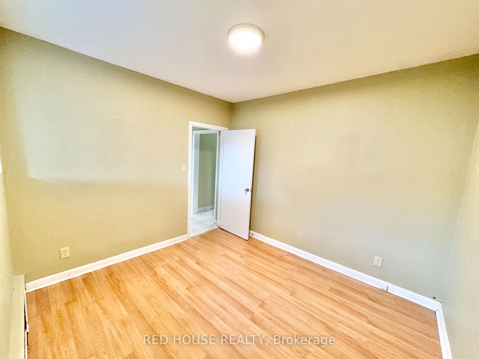 Photo 7 of Unit 3, 55 John Street, Thorold, Thorold Downtown — HOMEH