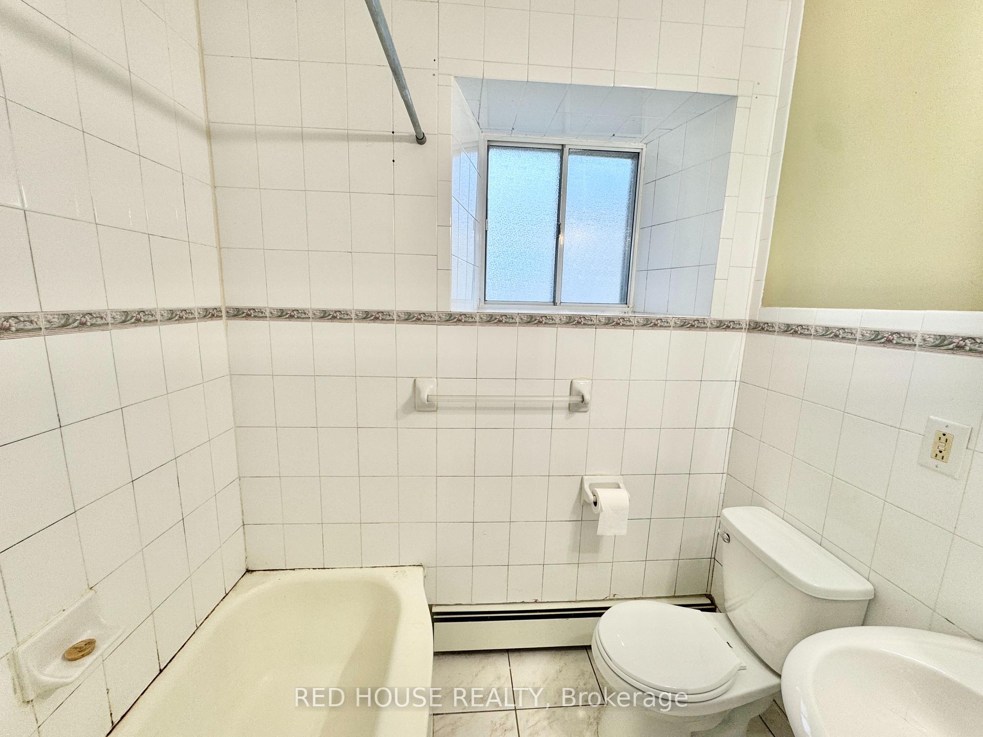 Photo 9 of Unit 3, 55 John Street, Thorold, Thorold Downtown — HOMEH