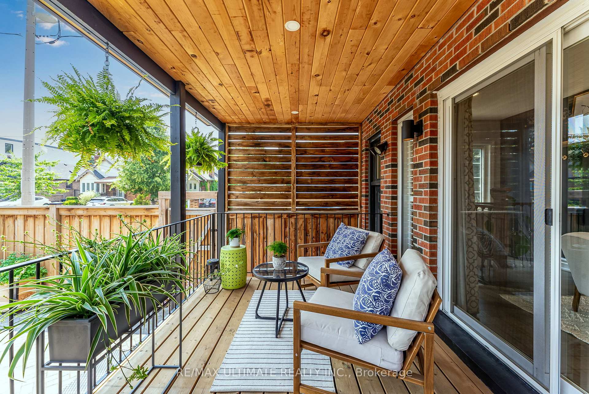 Photo 13 of 247 Dewhurst Boulevard N, Toronto, Danforth Village-East York — HOMEH