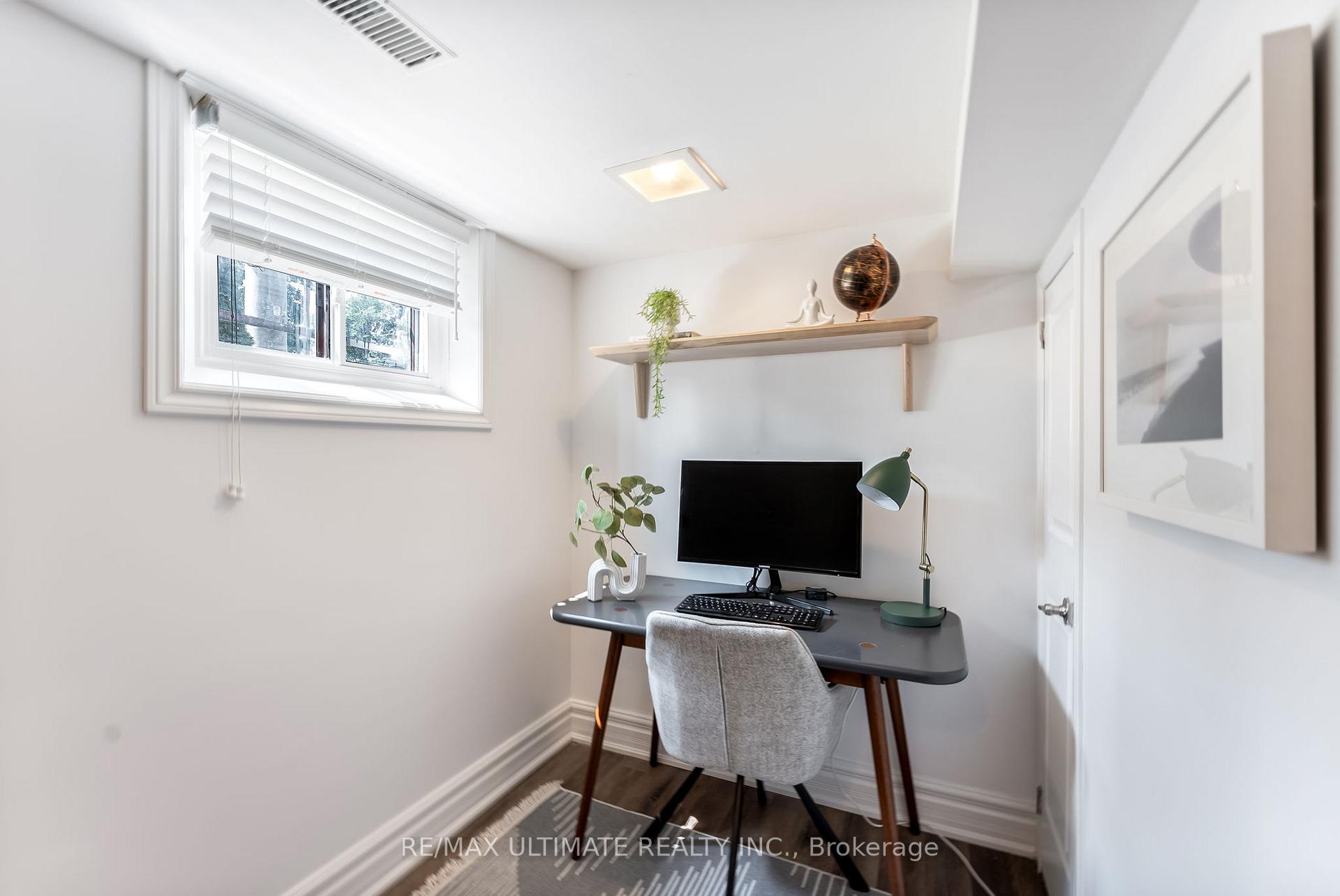 Photo 28 of 247 Dewhurst Boulevard N, Toronto, Danforth Village-East York — HOMEH