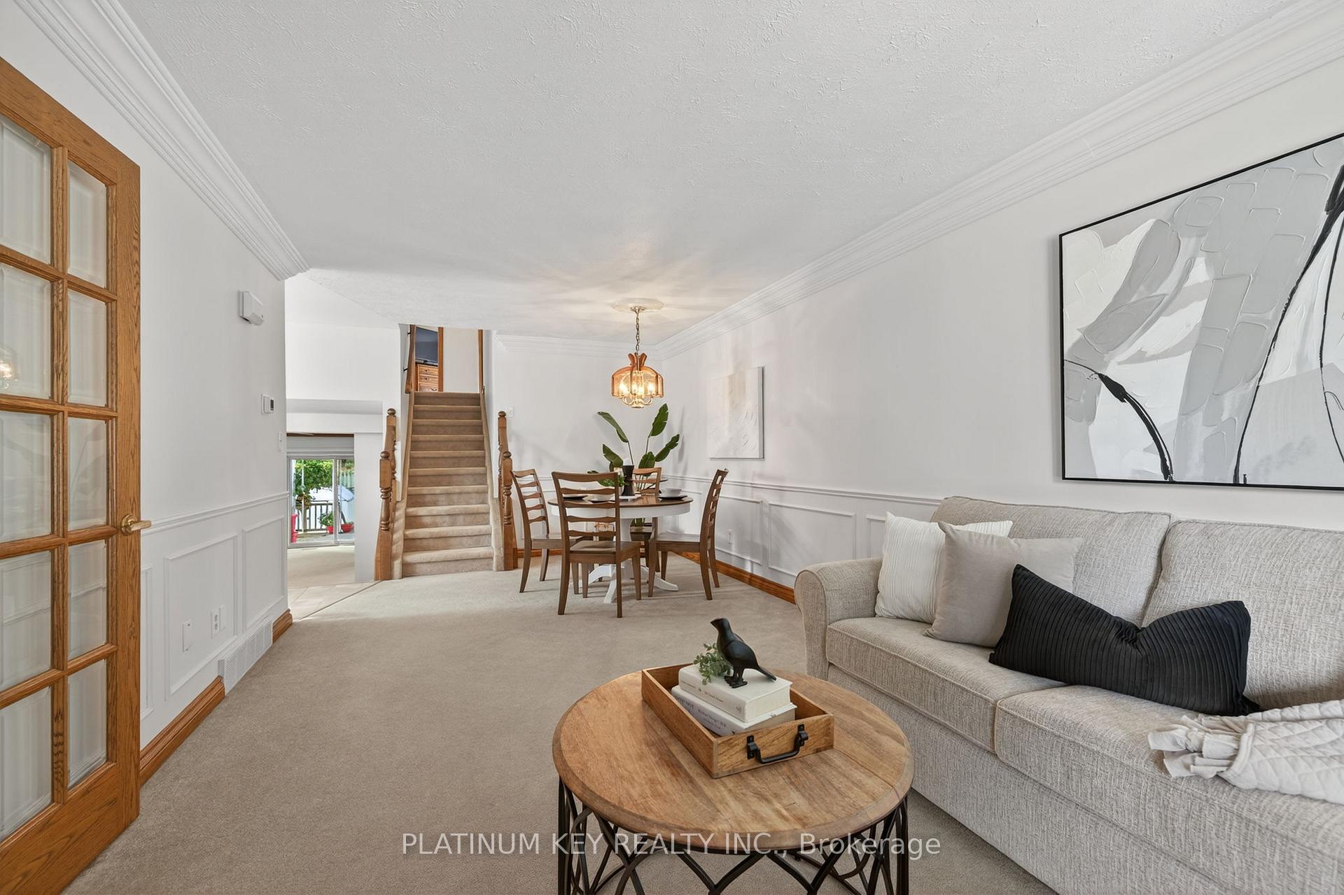 Photo 8 of 334 Mckellar Street, Strathroy-Caradoc, SW — HOMEH