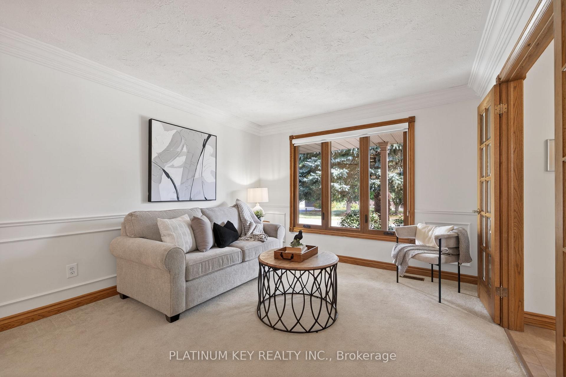 Photo 9 of 334 Mckellar Street, Strathroy-Caradoc, SW — HOMEH