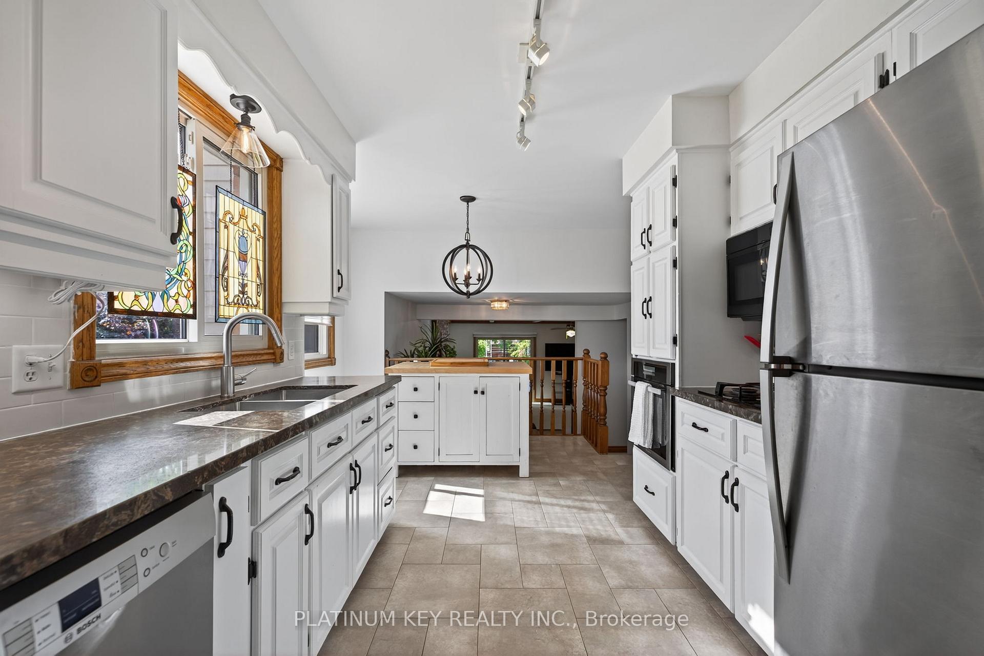Photo 14 of 334 Mckellar Street, Strathroy-Caradoc, SW — HOMEH