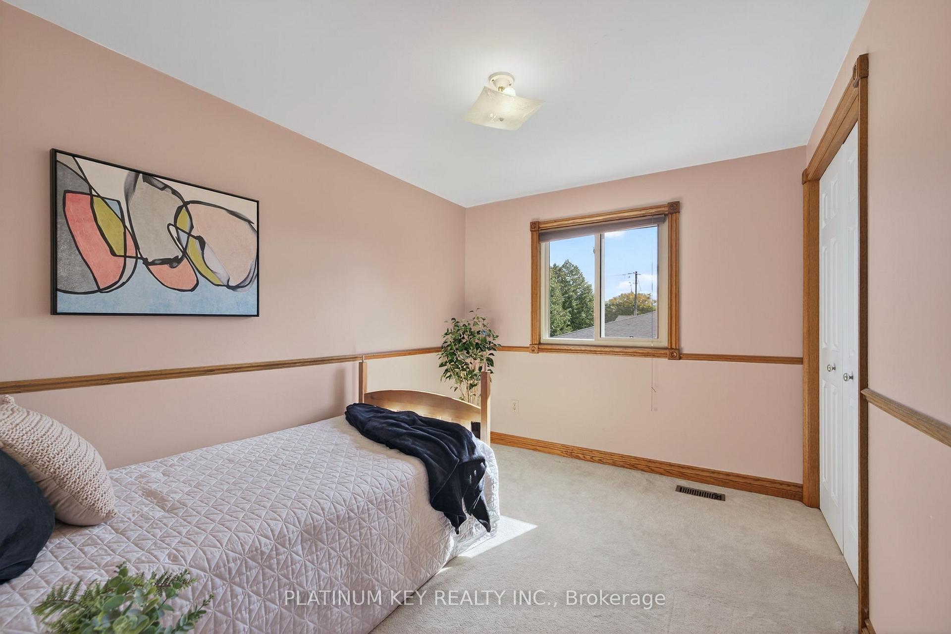 Photo 28 of 334 Mckellar Street, Strathroy-Caradoc, SW — HOMEH