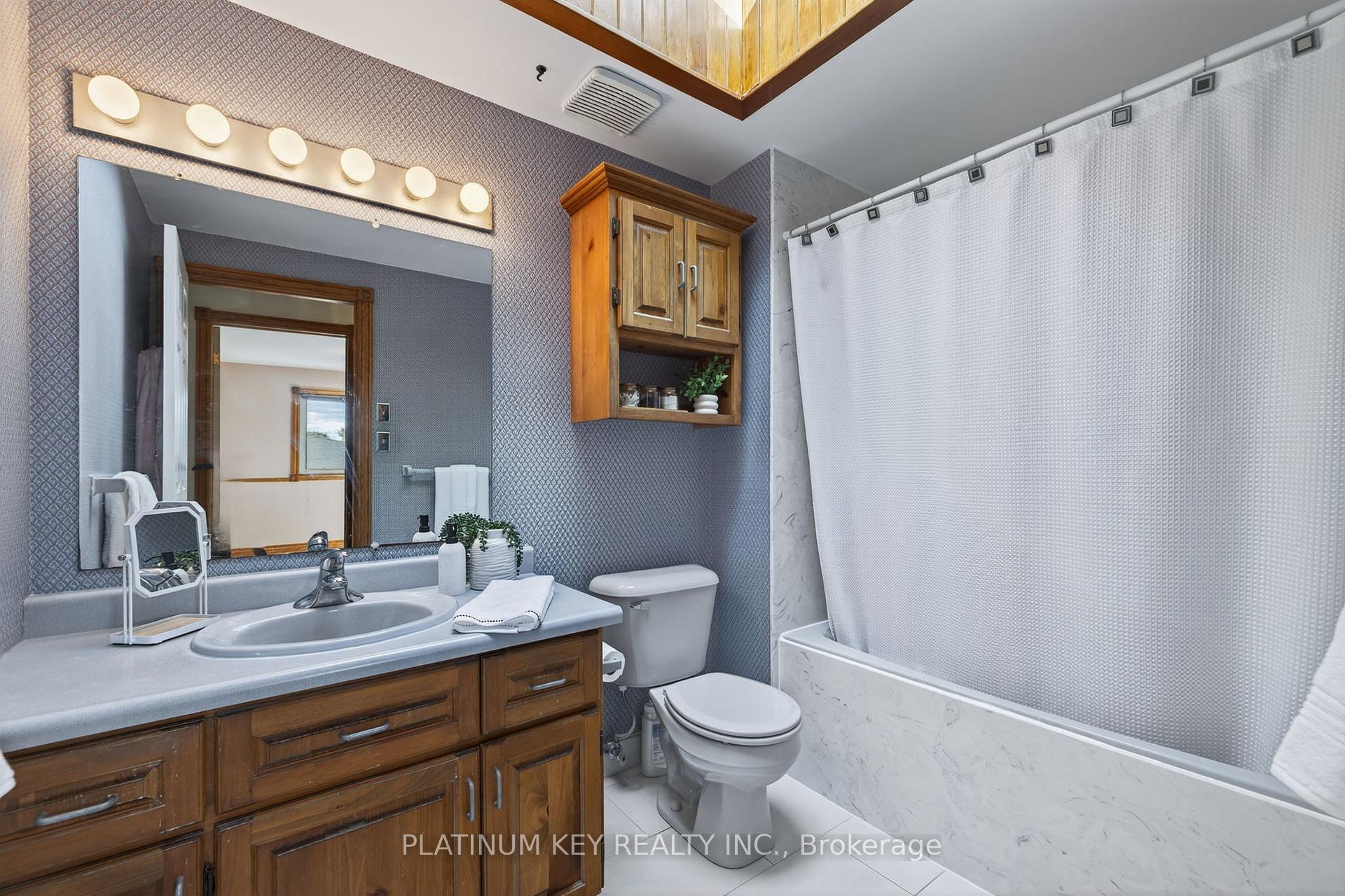 Photo 30 of 334 Mckellar Street, Strathroy-Caradoc, SW — HOMEH