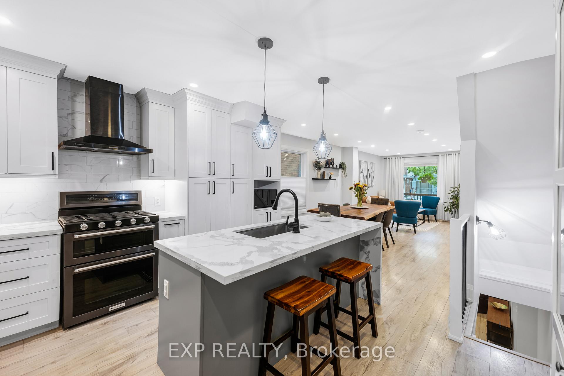 Photo 12 of 298 Gainsborough Road, Toronto, Woodbine Corridor — HOMEH