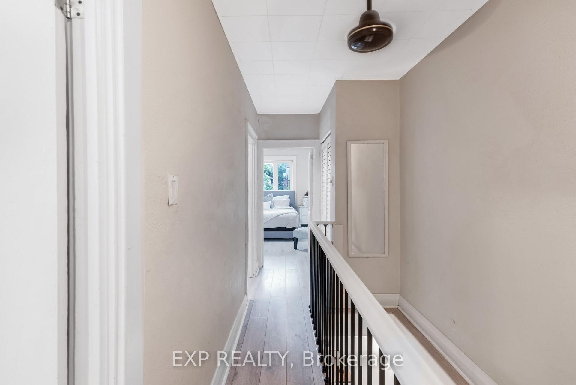Photo 20 of 298 Gainsborough Road, Toronto, Woodbine Corridor — HOMEH