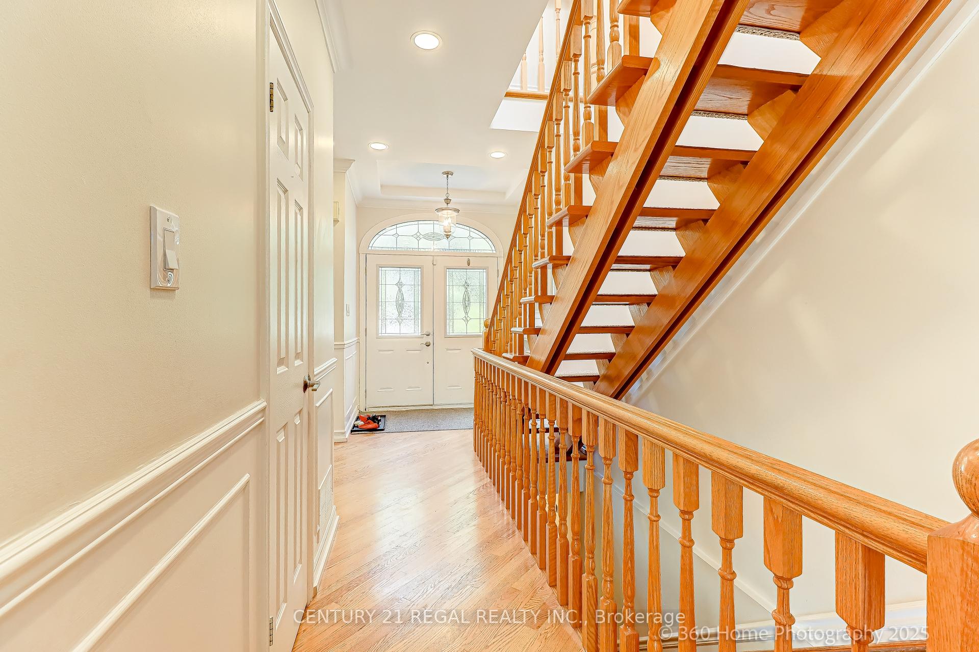 Photo 2 of 84 Malvern Avenue, Toronto, East End-Danforth — HOMEH
