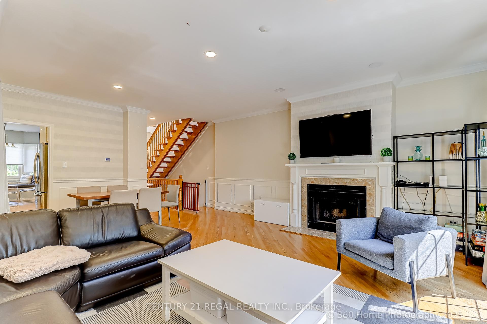 Photo 6 of 84 Malvern Avenue, Toronto, East End-Danforth — HOMEH
