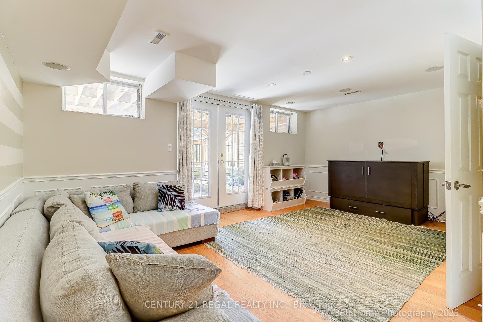 Photo 15 of 84 Malvern Avenue, Toronto, East End-Danforth — HOMEH