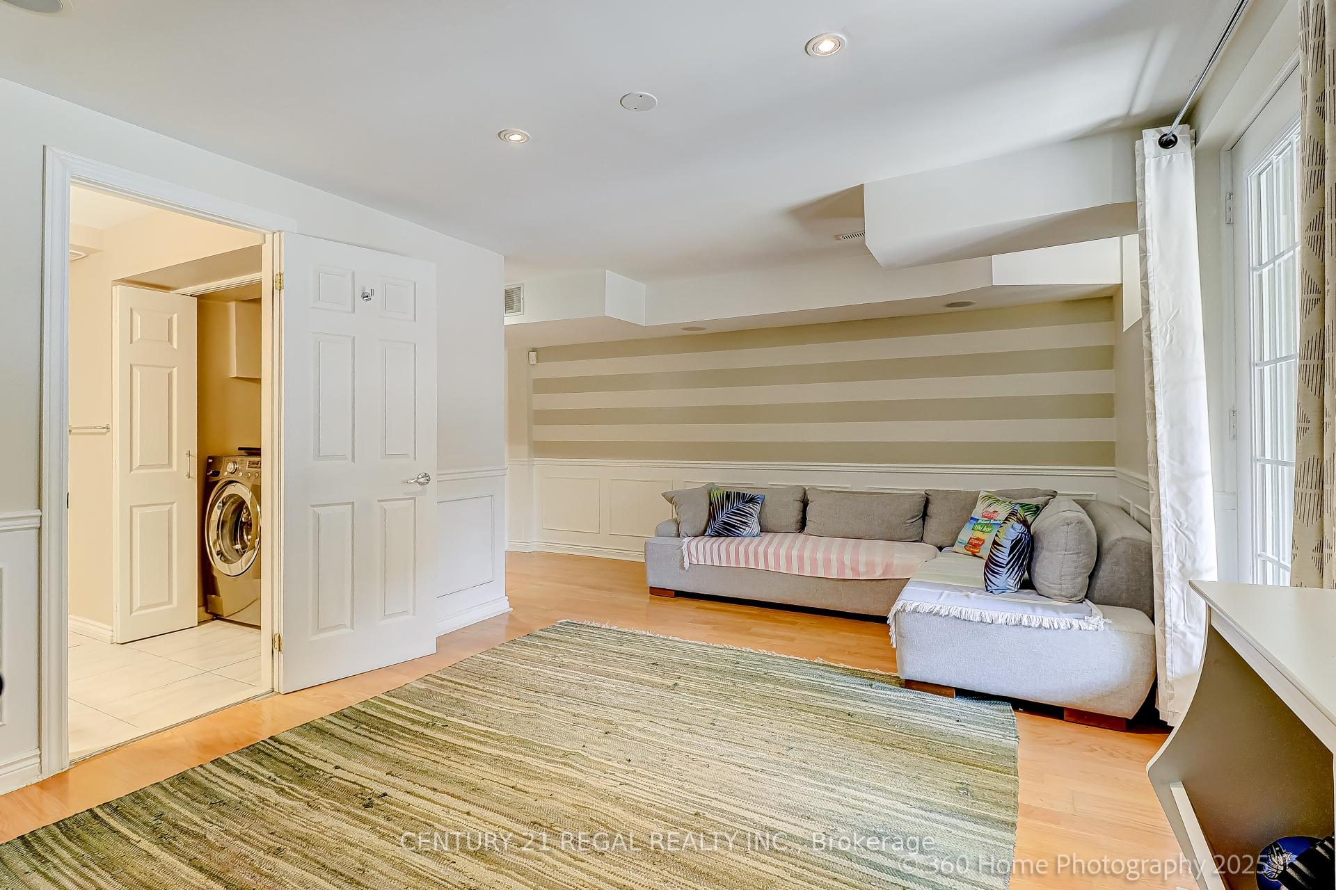 Photo 16 of 84 Malvern Avenue, Toronto, East End-Danforth — HOMEH