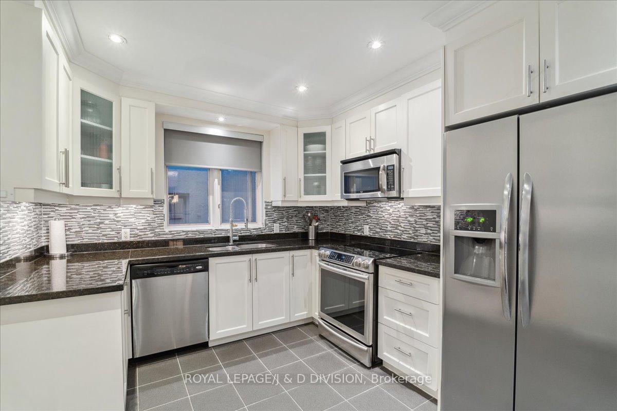 Photo 10 of Unit Main Floor, 3 Killarney Road, Toronto, Forest Hill South — HOMEH