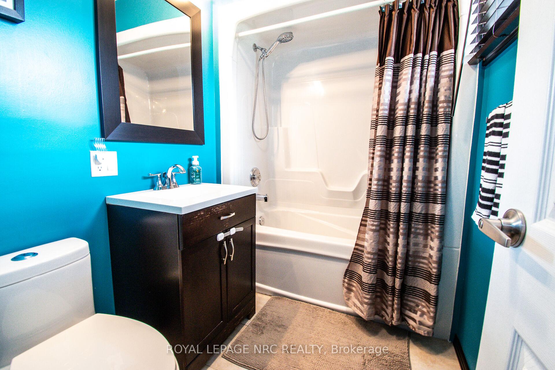 Photo 15 of 63 Elgin Street, Thorold, Thorold Downtown — HOMEH