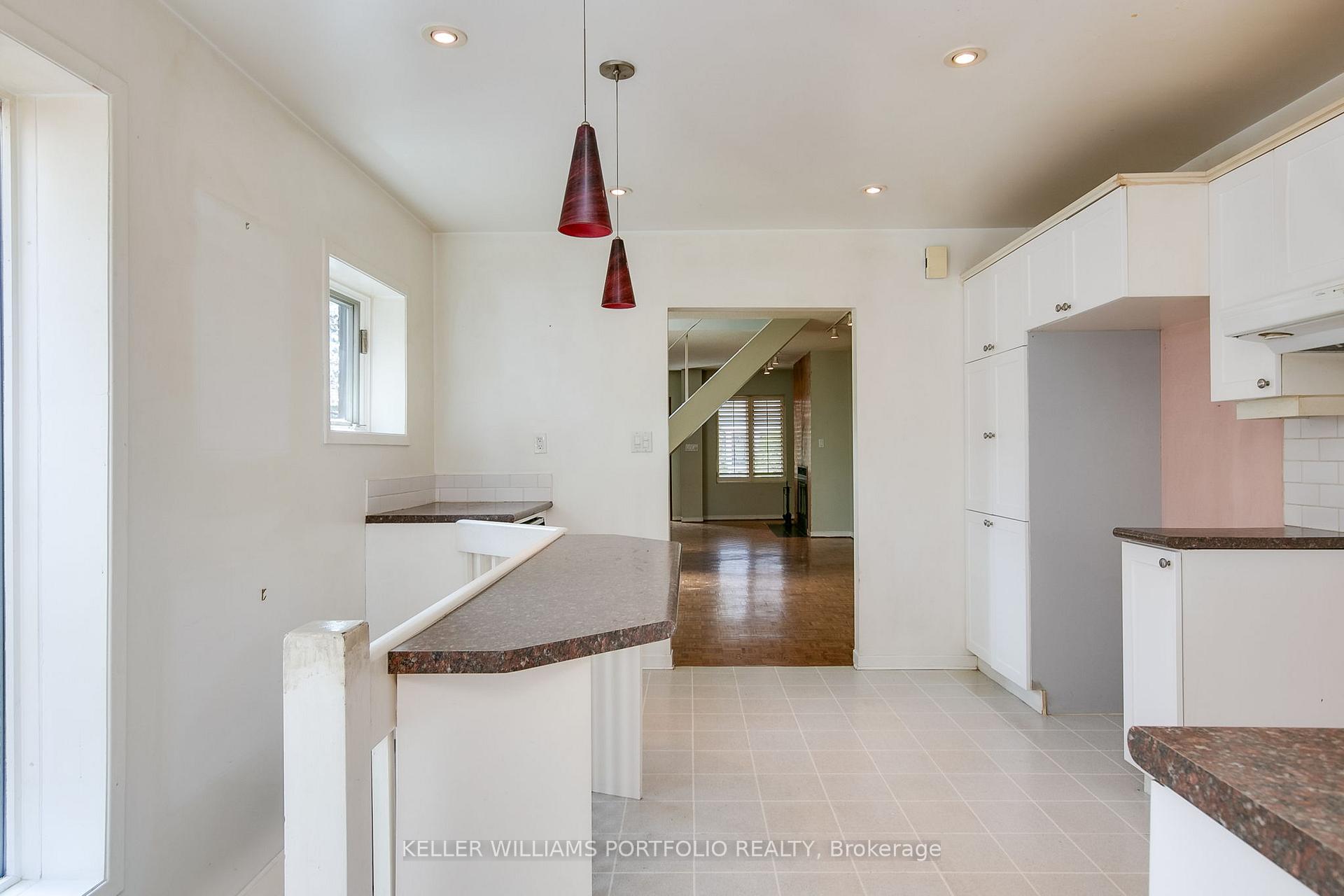 Photo 10 of 11 Arlington Avenue, Toronto, Wychwood — HOMEH