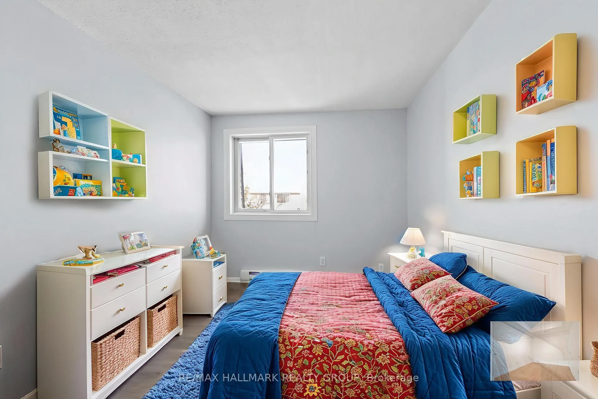 Photo 24 of 15B Woodvale Green, Ottawa, Craig Henry/Woodvale — HOMEH