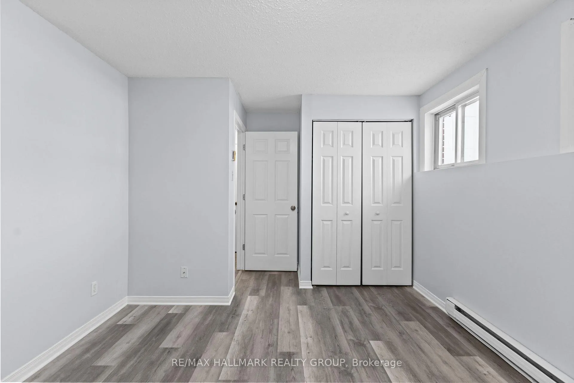 Photo 30 of 15B Woodvale Green, Ottawa, Craig Henry/Woodvale — HOMEH