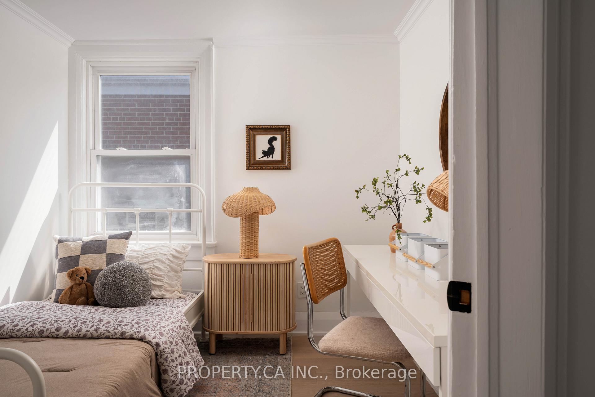 Photo 24 of 389 Winona Drive, Toronto, Oakwood Village — HOMEH