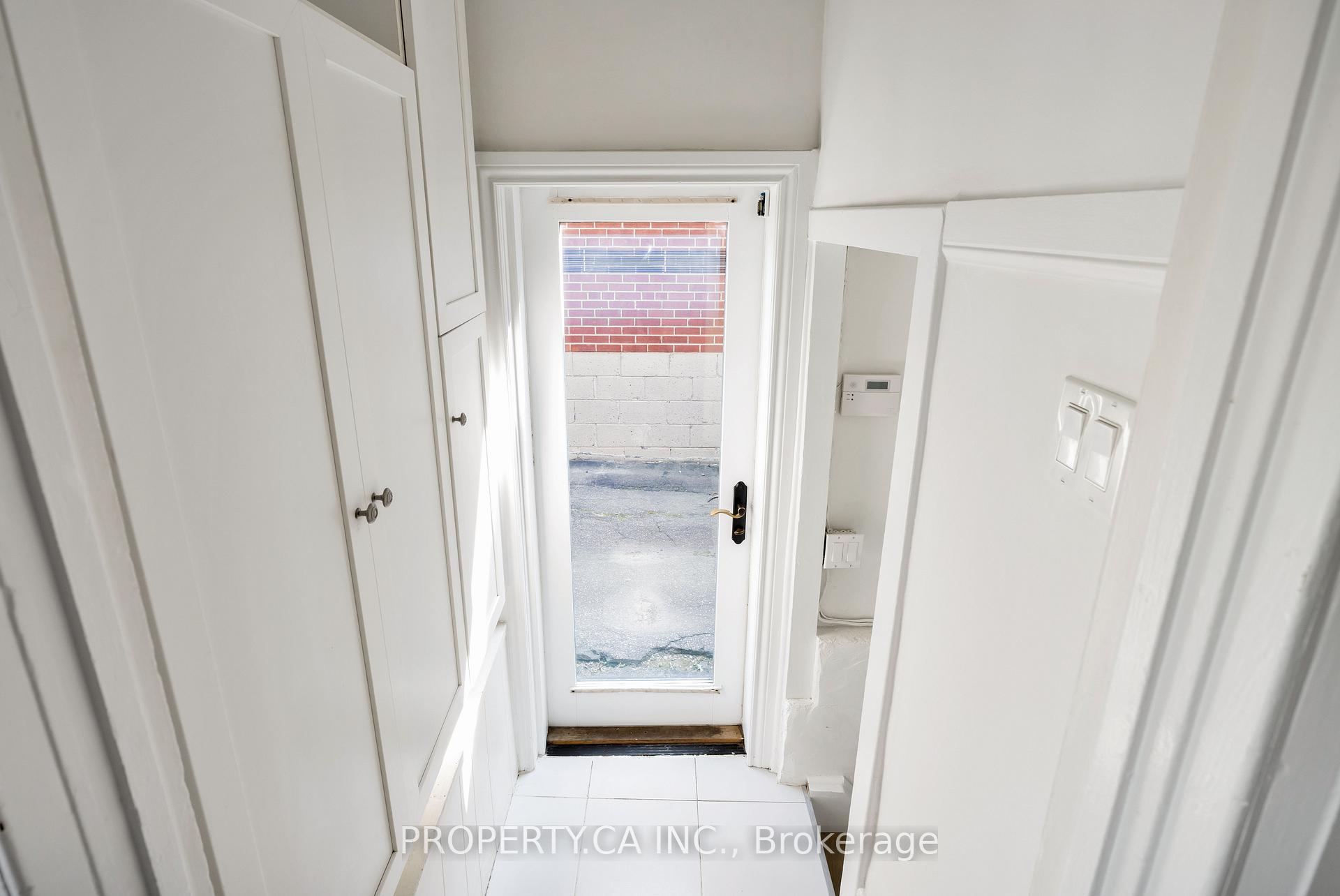 Photo 25 of 389 Winona Drive, Toronto, Oakwood Village — HOMEH