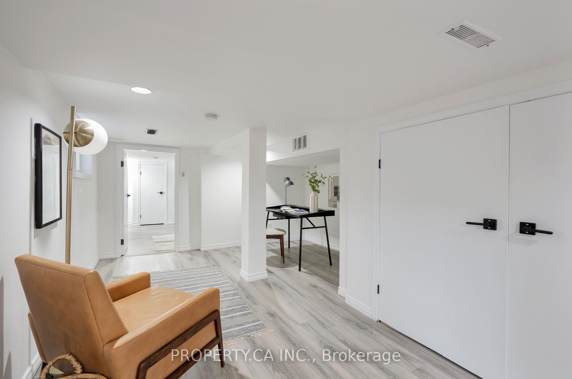 Photo 26 of 389 Winona Drive, Toronto, Oakwood Village — HOMEH