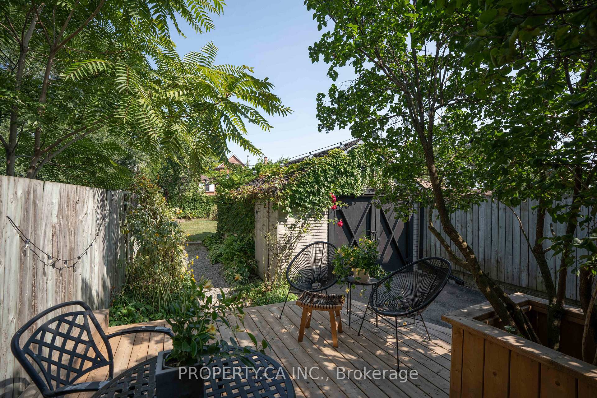 Photo 33 of 389 Winona Drive, Toronto, Oakwood Village — HOMEH