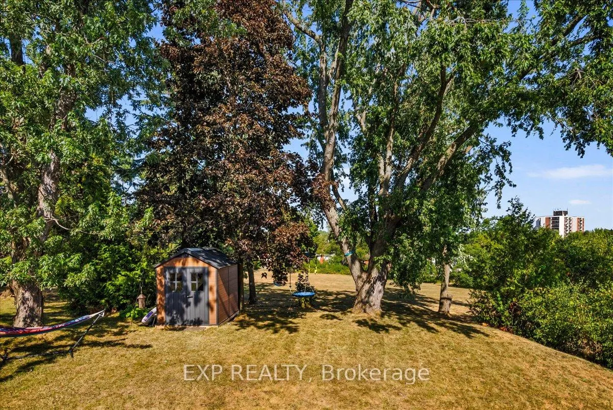 Photo 24 of 958 Golfview Road, Peterborough, Otonabee Ward 1 — HOMEH