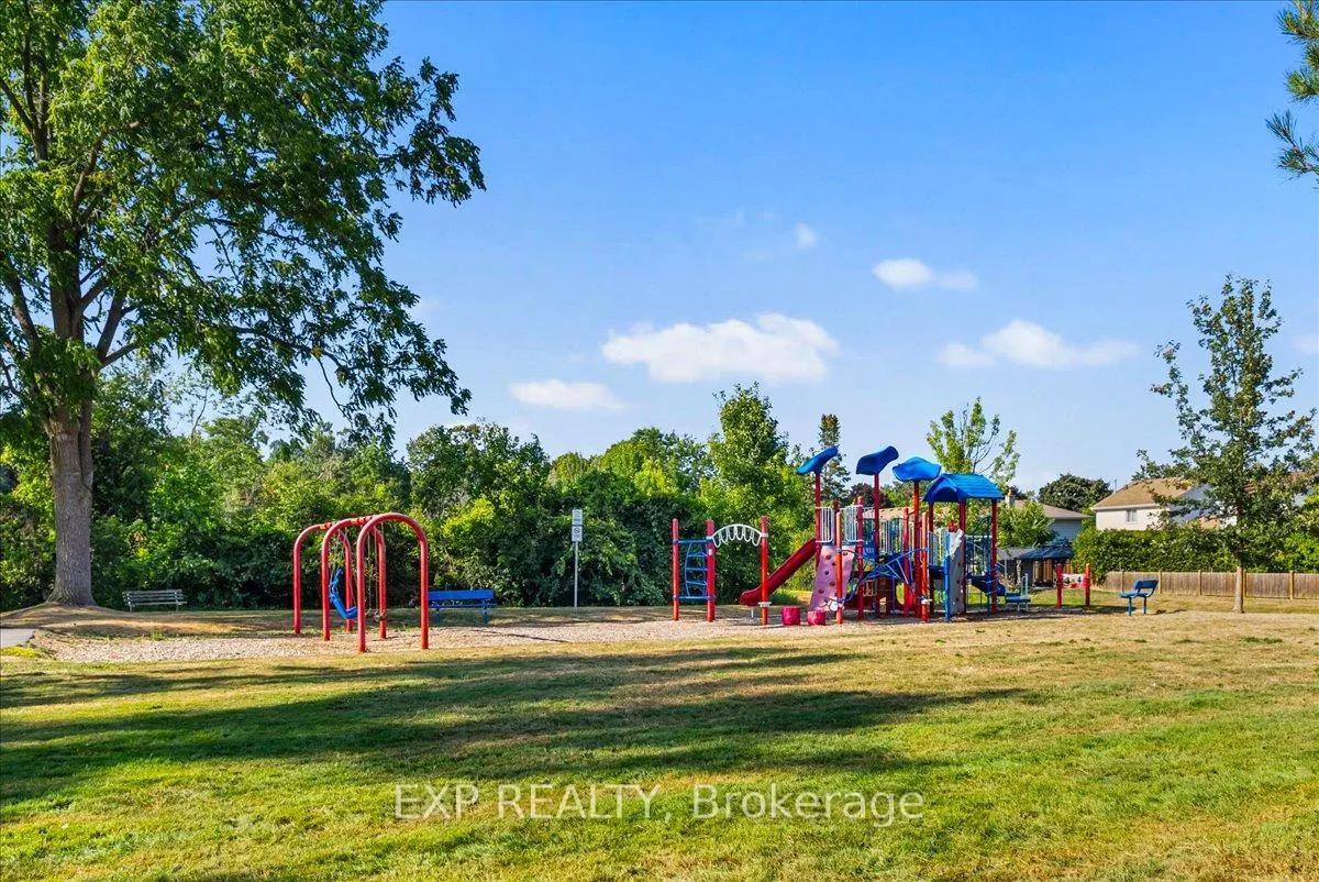 Photo 29 of 958 Golfview Road, Peterborough, Otonabee Ward 1 — HOMEH