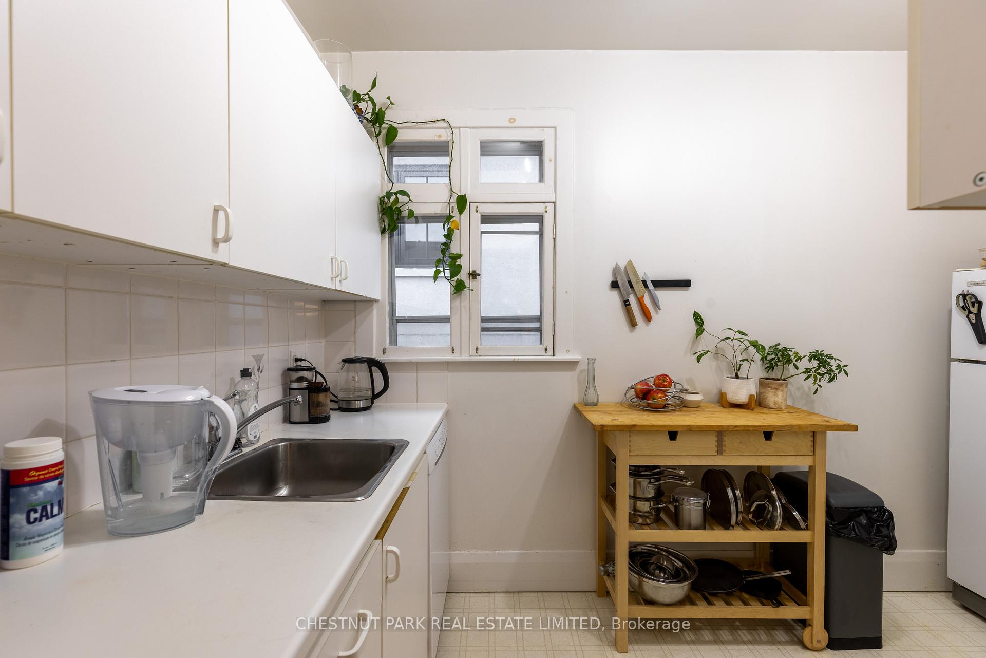 Photo 9 of Unit Upper, 35 Gormley Avenue, Toronto, Yonge-St. Clair — HOMEH