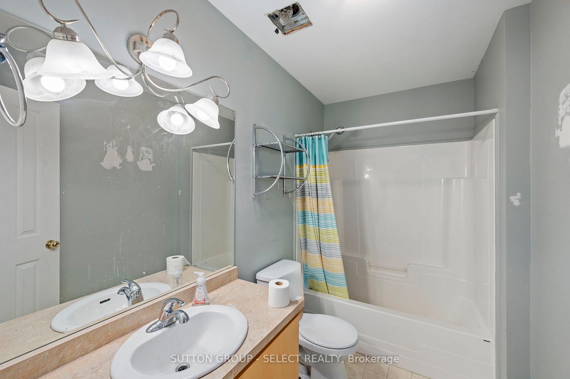 Photo 10 of 115 Bridle Path, Strathroy-Caradoc, SW — HOMEH