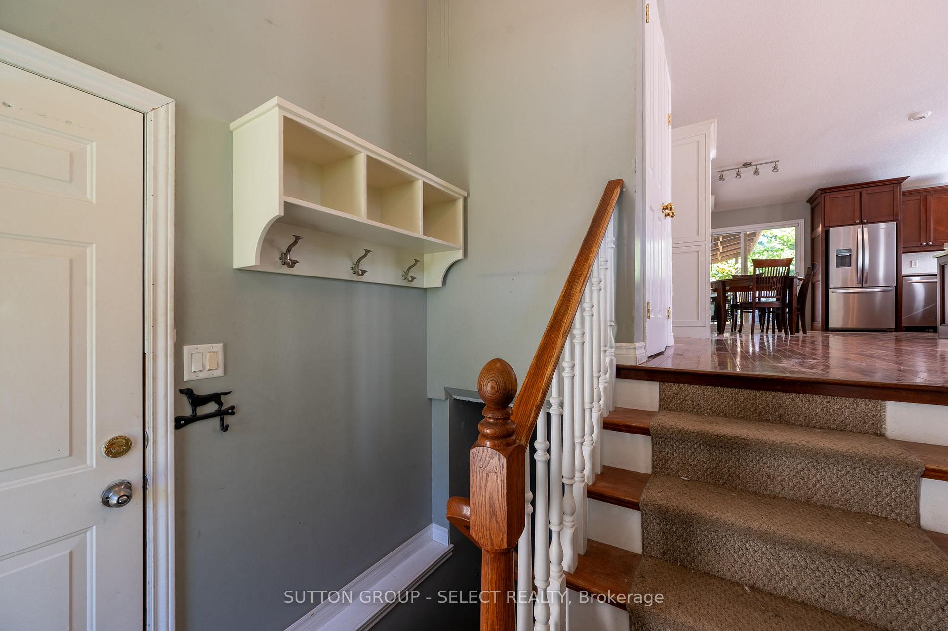 Photo 20 of 115 Bridle Path, Strathroy-Caradoc, SW — HOMEH