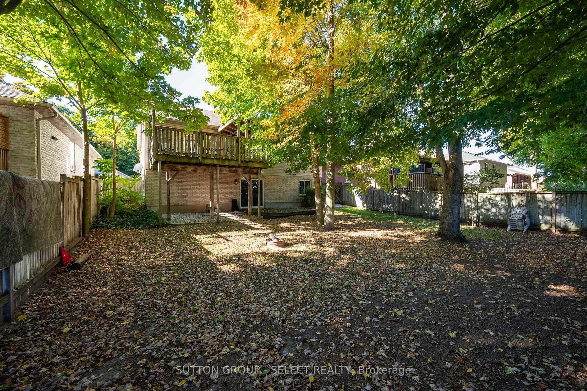Photo 21 of 115 Bridle Path, Strathroy-Caradoc, SW — HOMEH