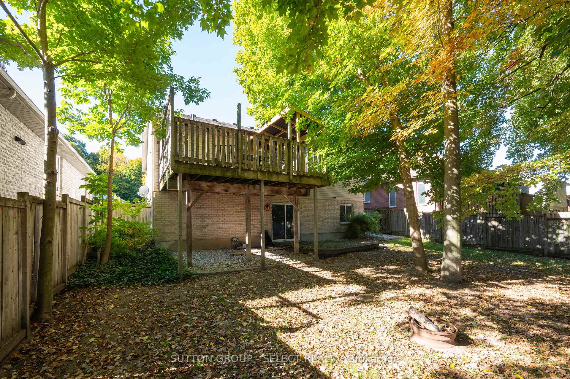 Photo 22 of 115 Bridle Path, Strathroy-Caradoc, SW — HOMEH