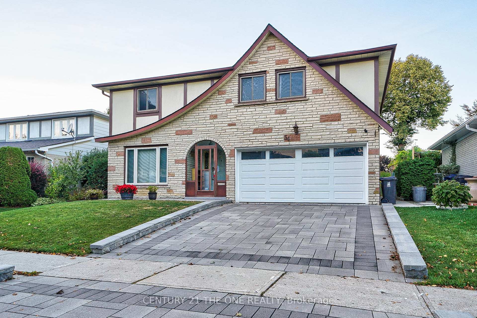 Front of 54 Marblemount Crescent