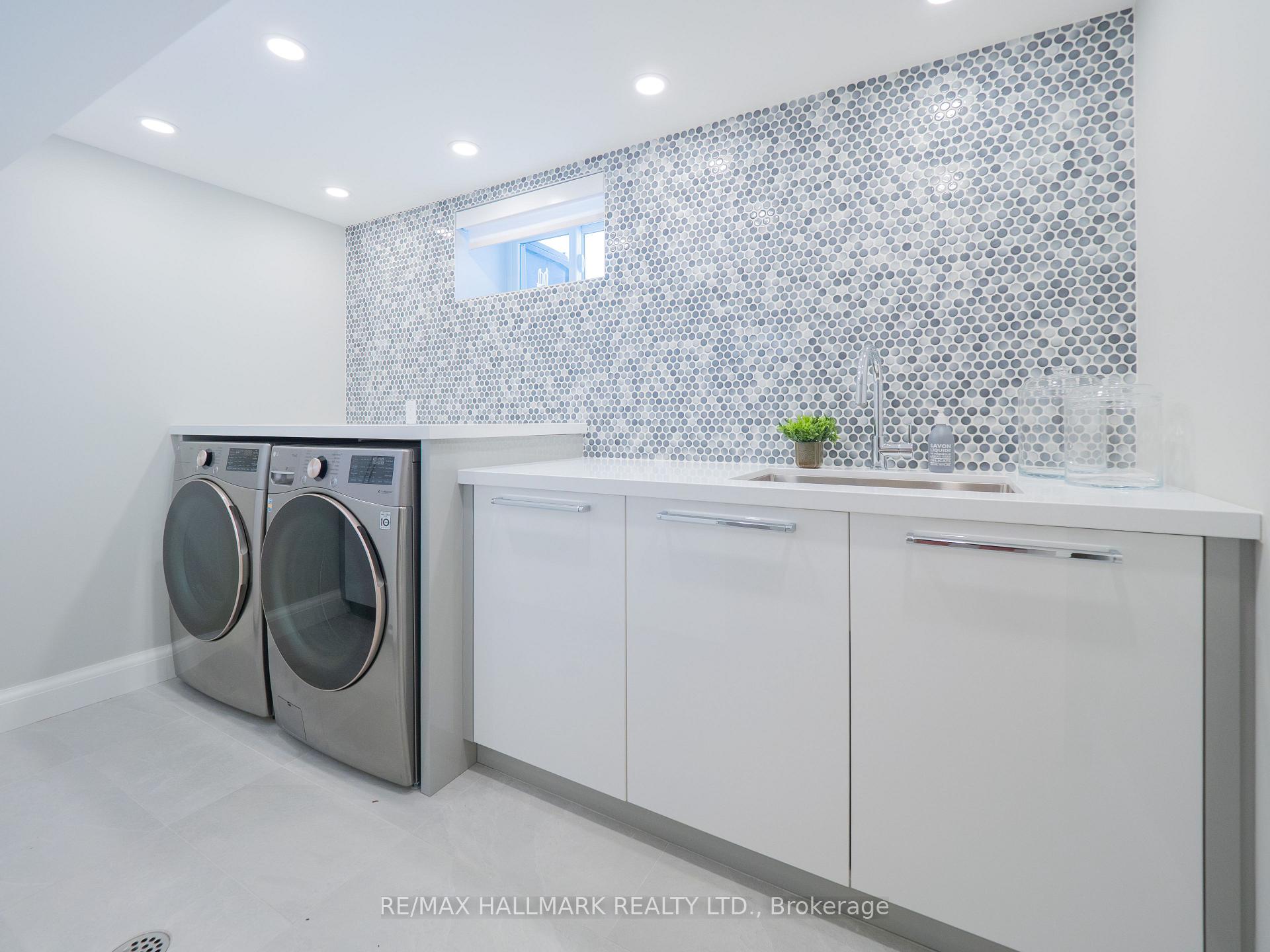 Photo 42 of 60 Nealon Avenue, Toronto, Broadview North — HOMEH
