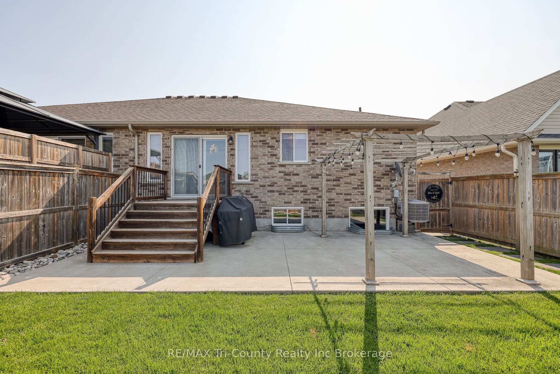 Photo 4 of 51 Trailview Drive, Tillsonburg — HOMEH