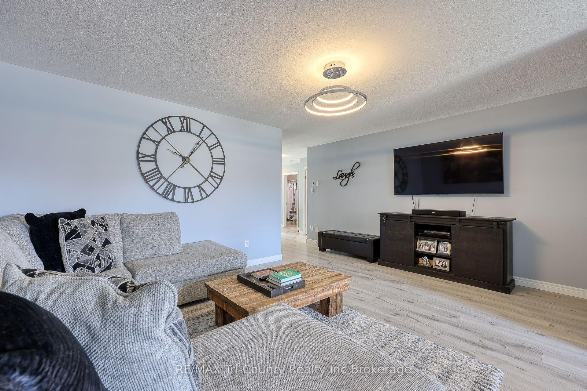 Photo 13 of 51 Trailview Drive, Tillsonburg — HOMEH
