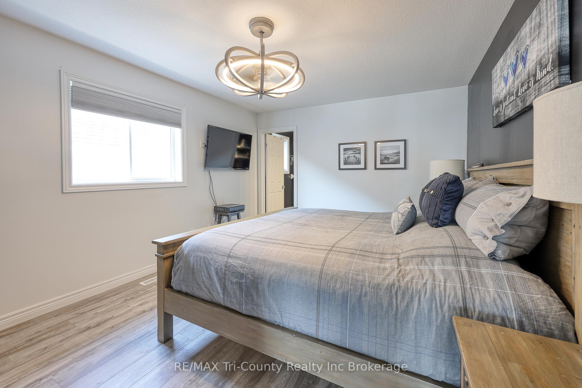 Photo 24 of 51 Trailview Drive, Tillsonburg — HOMEH