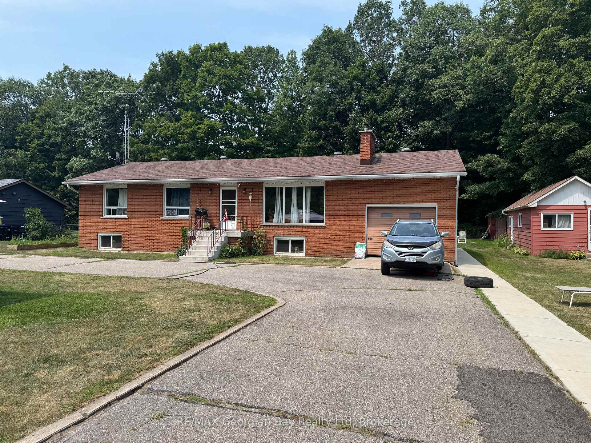 Photo 1 of 22 Oakwood Avenue, Tiny, Rural Tiny — HOMEH