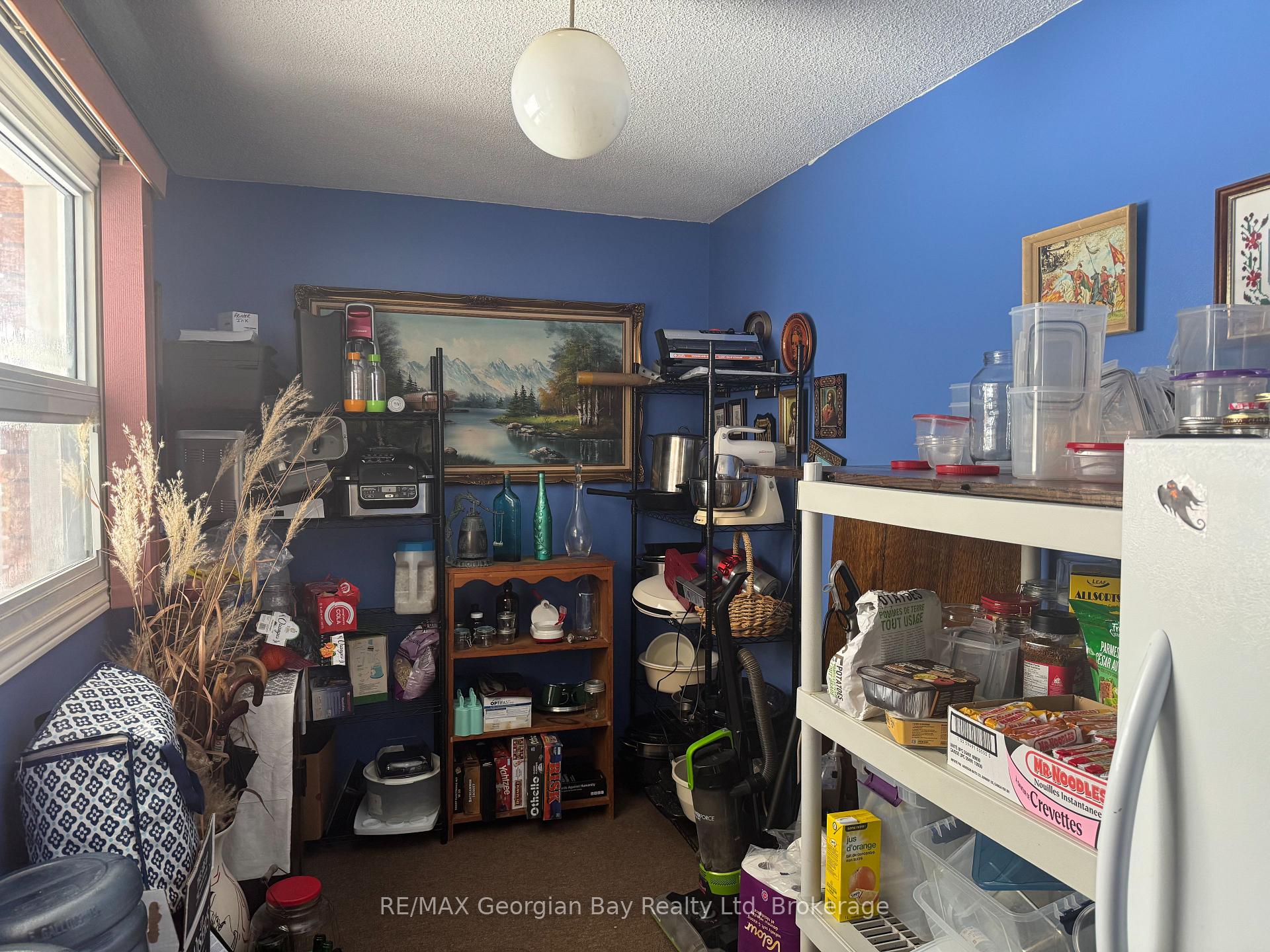 Photo 6 of 22 Oakwood Avenue, Tiny, Rural Tiny — HOMEH