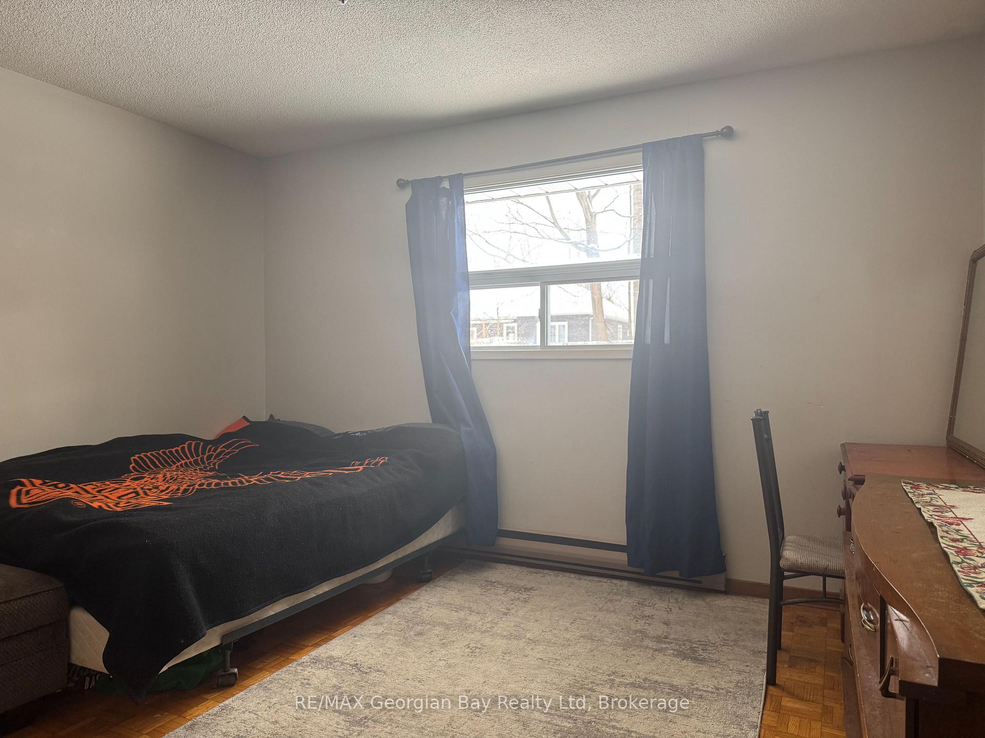Photo 11 of 22 Oakwood Avenue, Tiny, Rural Tiny — HOMEH