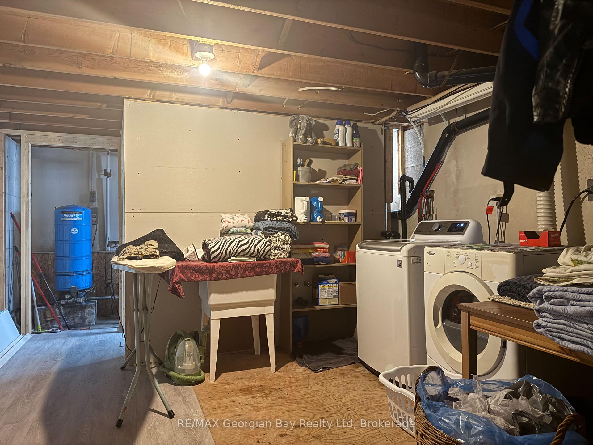 Photo 17 of 22 Oakwood Avenue, Tiny, Rural Tiny — HOMEH