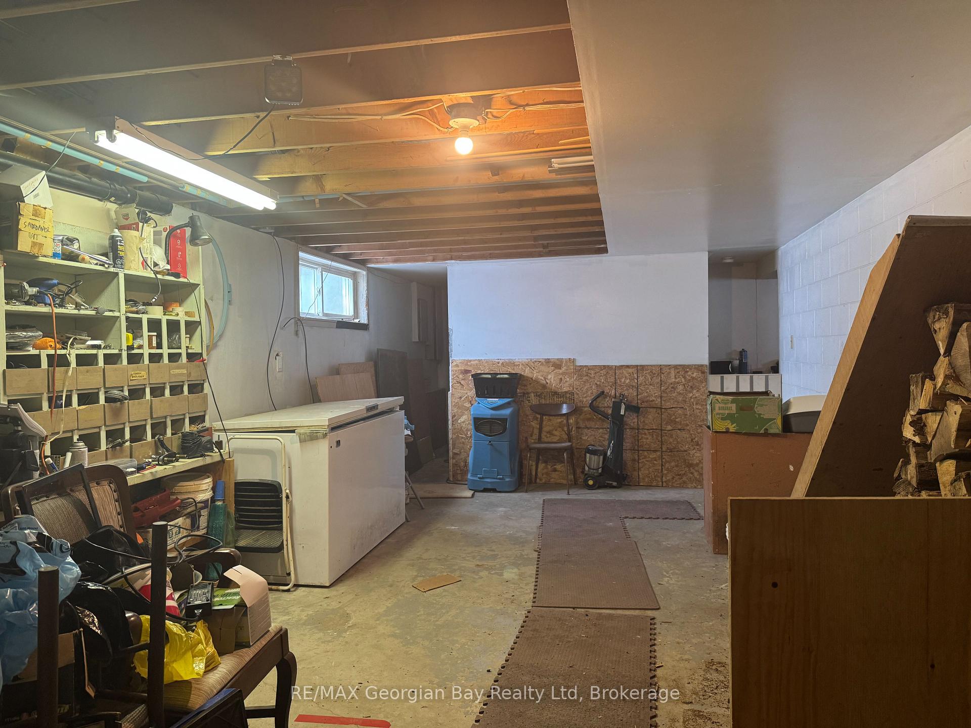 Photo 18 of 22 Oakwood Avenue, Tiny, Rural Tiny — HOMEH