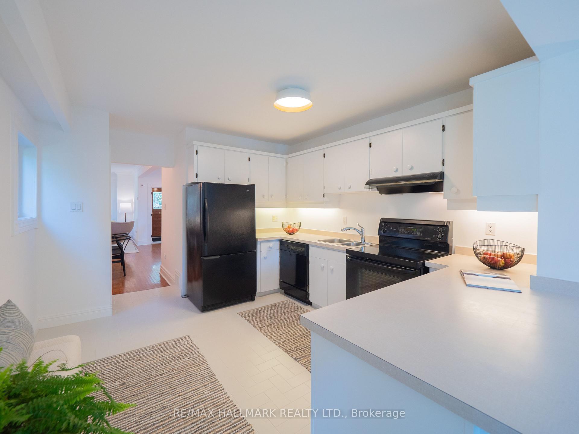 Photo 11 of 31 First Avenue, Toronto, South Riverdale — HOMEH