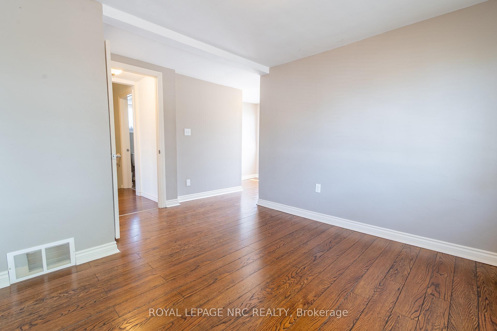 Photo 24 of 88 Pine Street S, Thorold, Thorold Downtown — HOMEH