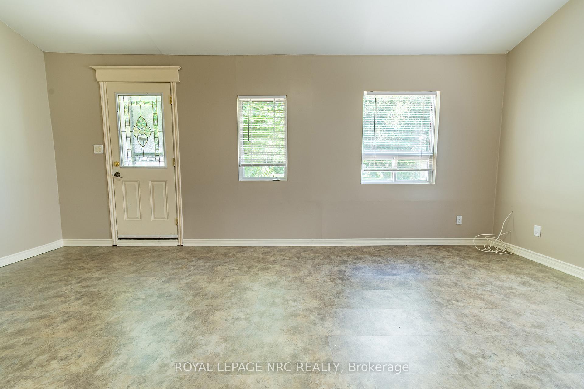 Photo 32 of 88 Pine Street S, Thorold, Thorold Downtown — HOMEH