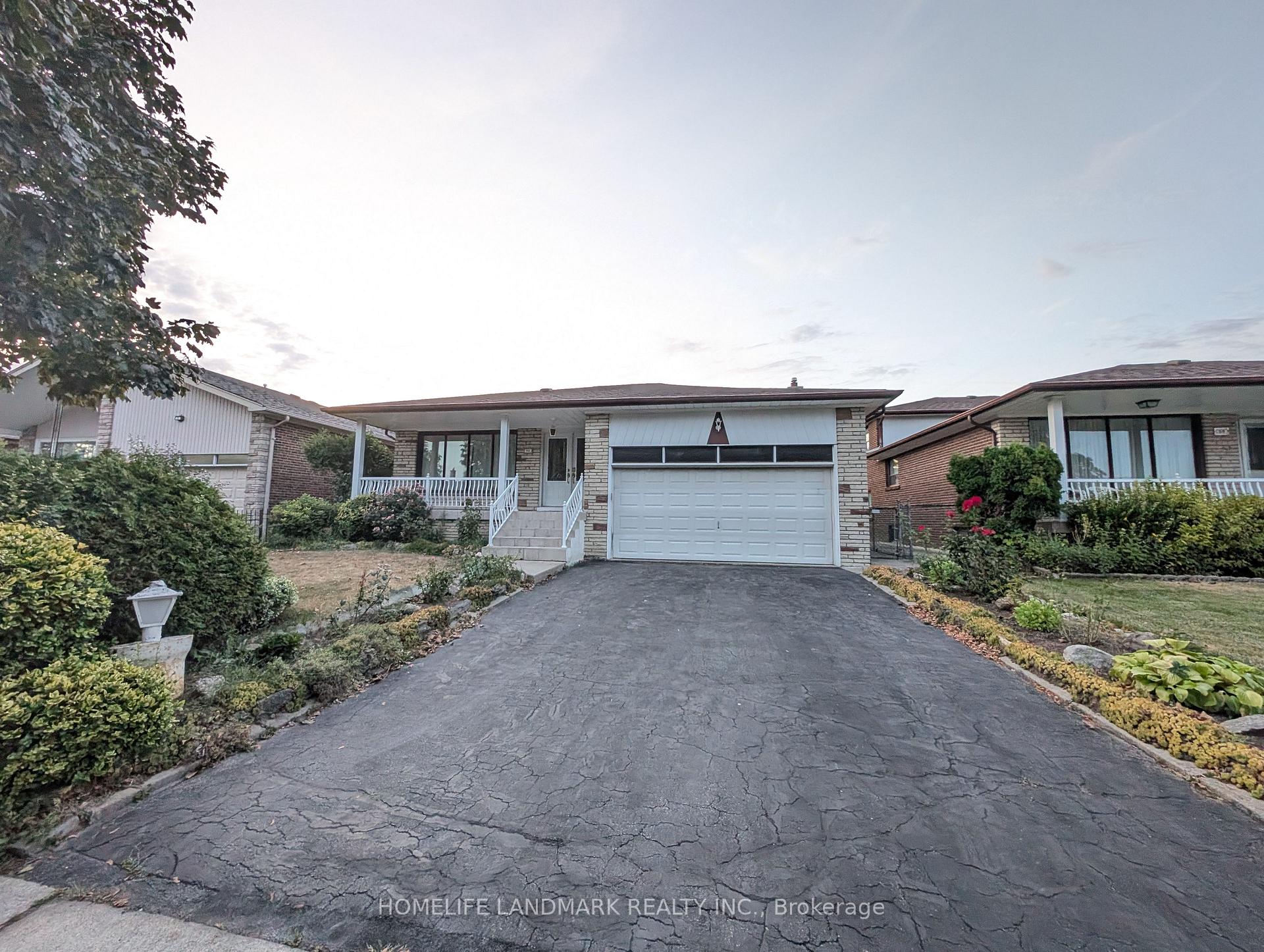 Front of Unit (upper unit), 56 Bickerton Crescent