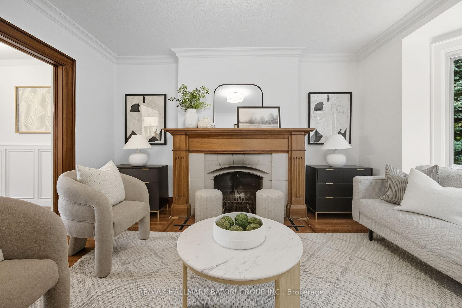 Photo 3 of 458 St Clements Avenue, Toronto, Lawrence Park South — HOMEH