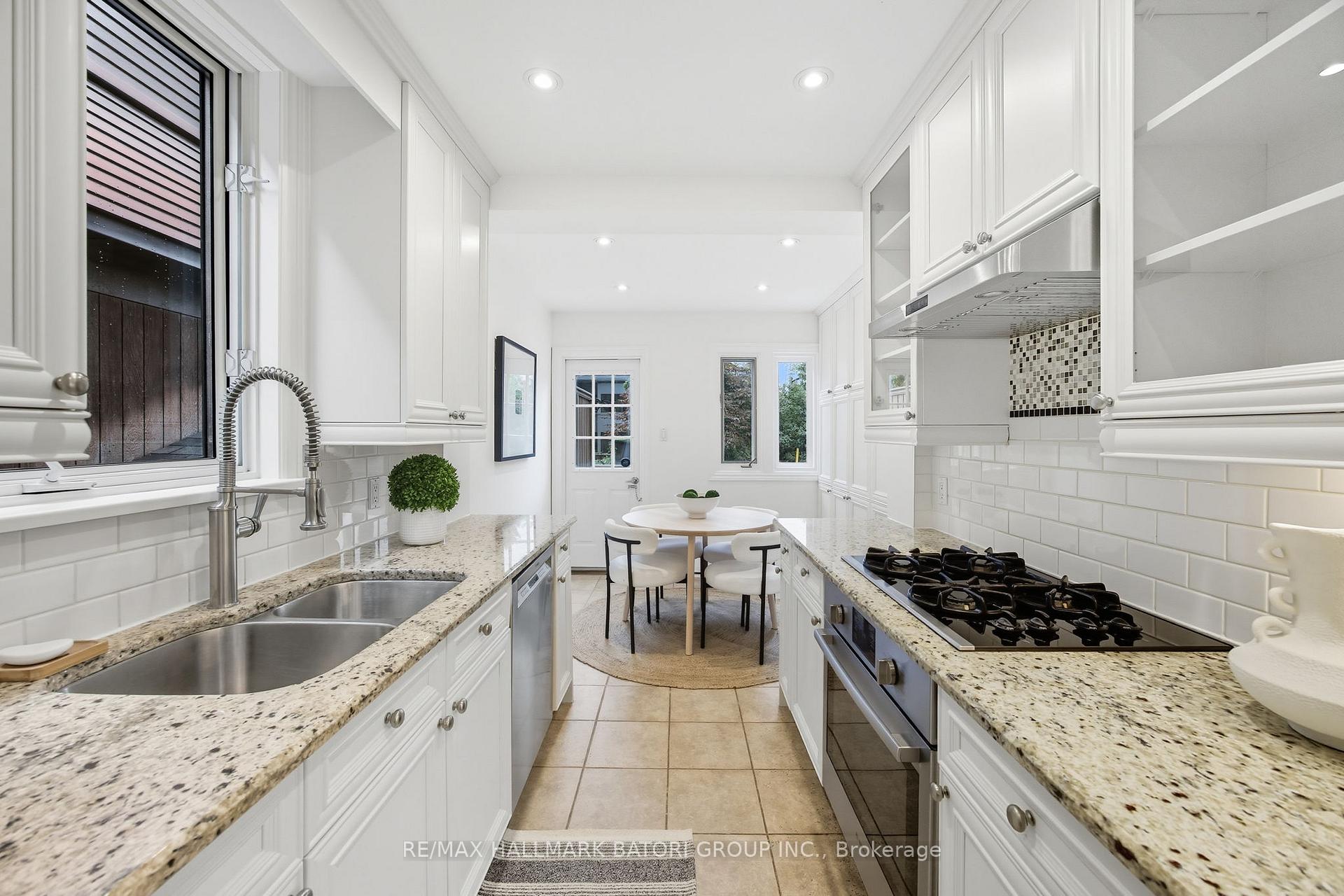 Photo 9 of 458 St Clements Avenue, Toronto, Lawrence Park South — HOMEH