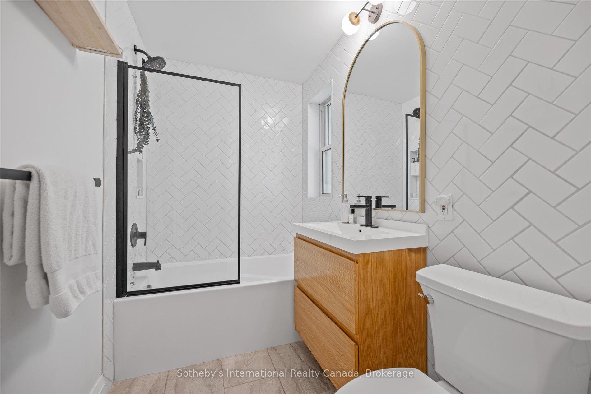 Photo 23 of 106 Hiltz Avenue, Toronto, South Riverdale — HOMEH